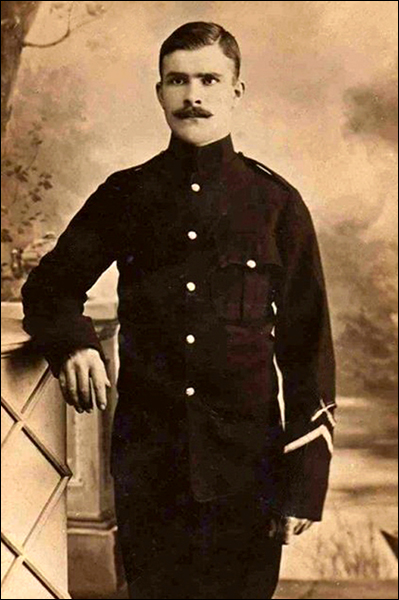 Roberts Emmanuel 96 399x600